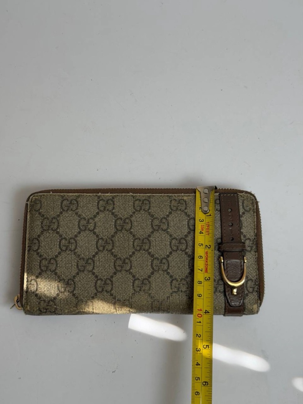 Gucci GG Supreme Monogram Coated Canvas Zip Wallet - Picture 9 of 13